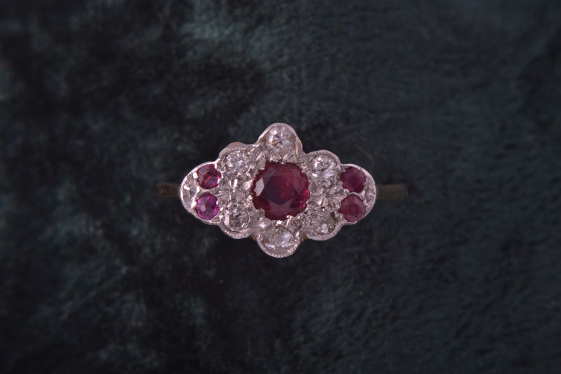 Victorian Gold Ring With Rubies And Diamonds