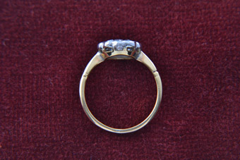 18ct Gold Victorian Ring 