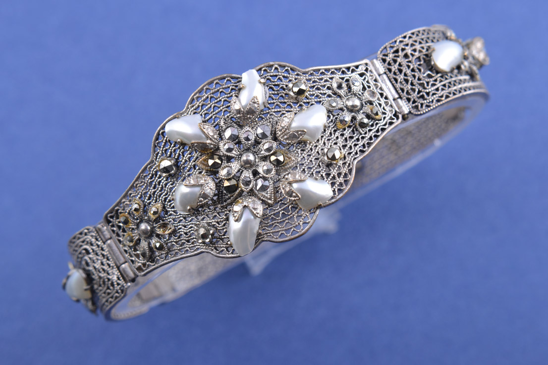 Silver Bracelet With Marcasite And Pearls