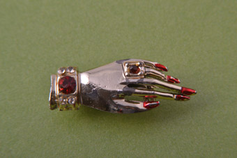 Gilt 1940's Hand Brooch