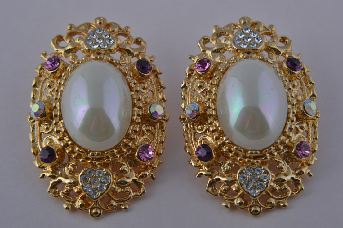 Clip On Earrings With Faux Pearls And Diamanté