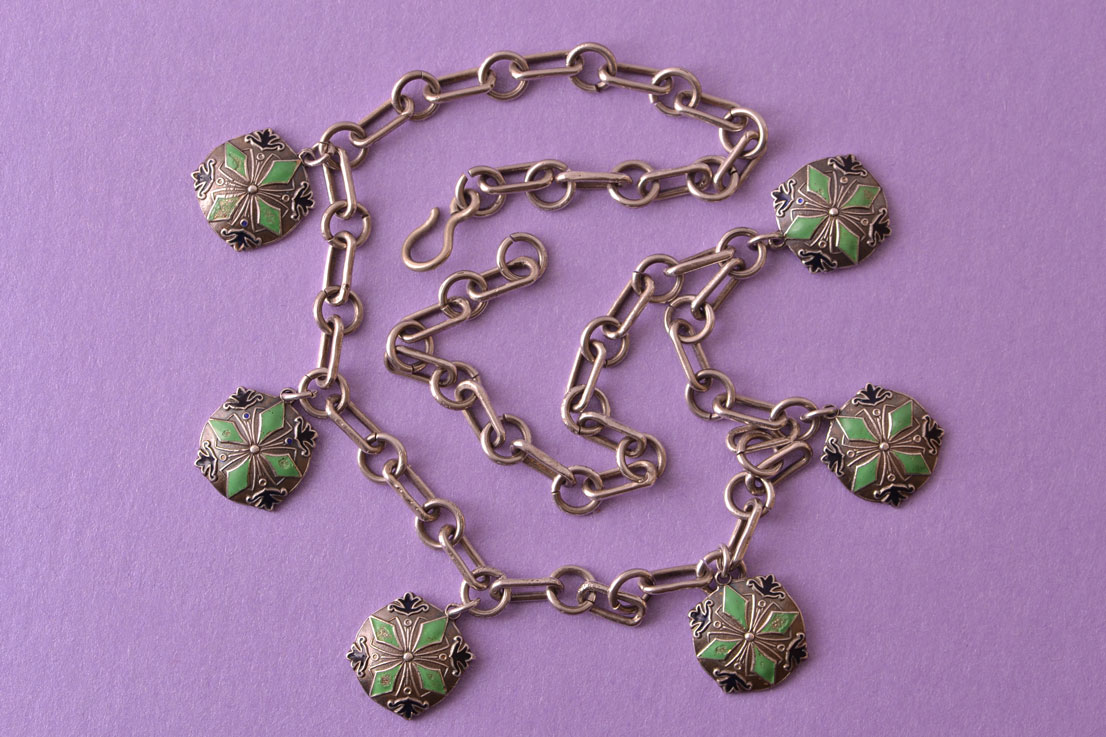 Silver Art Deco Necklace With Hanging Discs
