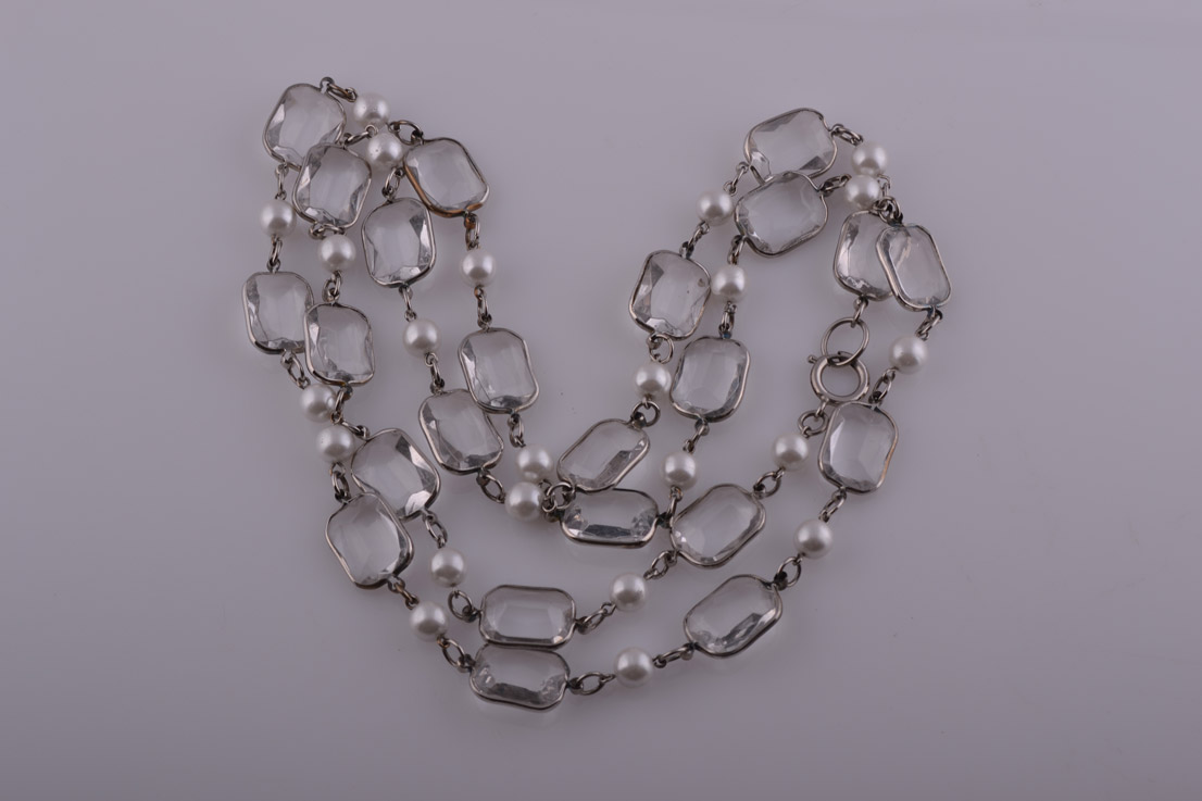 Necklace With Faux Crystals & Pearls