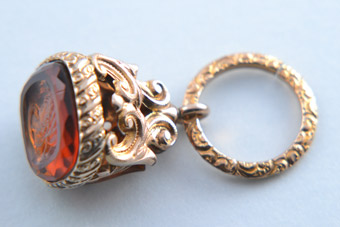 Vintage Seal And Jump Ring