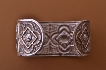 Silver Retro Cuff Bangle