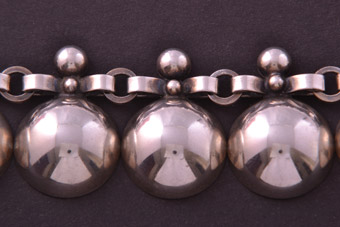 Silver Retro Necklace