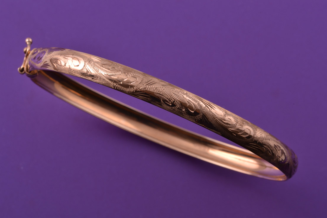 9ct Gold Vintage Bangle With Engraving