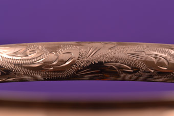 9ct Gold Vintage Bangle