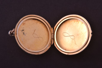 Vintage Opening Locket