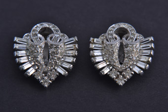 Art Deco Pennino Clip On Earrings With White Paste