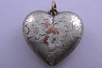 Victorian Heart Pendant