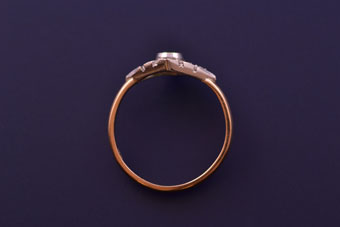 18ct Gold Vintage Ring