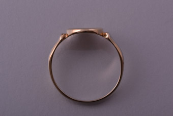 Gold Signet Ring 
