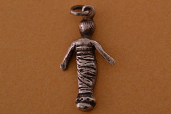 Silver Vintage Charm