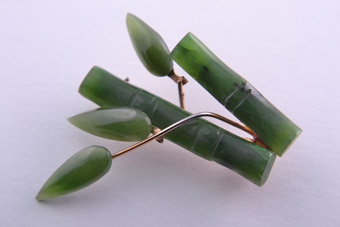 Jadeite Oriental Brooch
