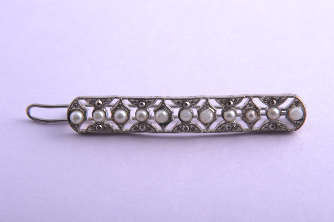 1950's Hair Clip With Marcasite And Faux Pearls