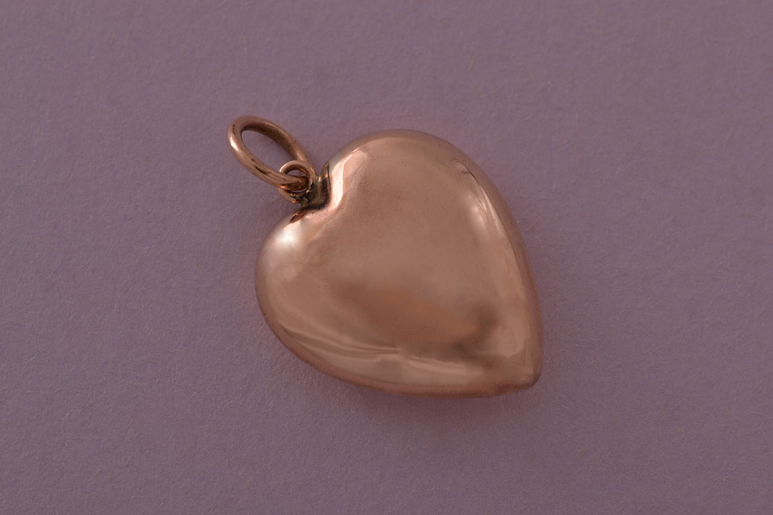 9ct Rose Gold Victorian Hollow Puffy Heart Charm