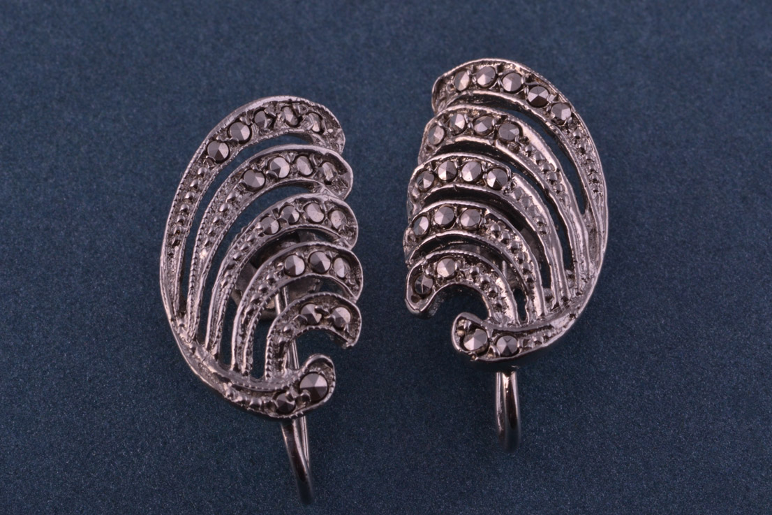 Silver 1940's Screw On Earrings With Marcasite