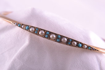 9ct Gold Victorian Bangle
