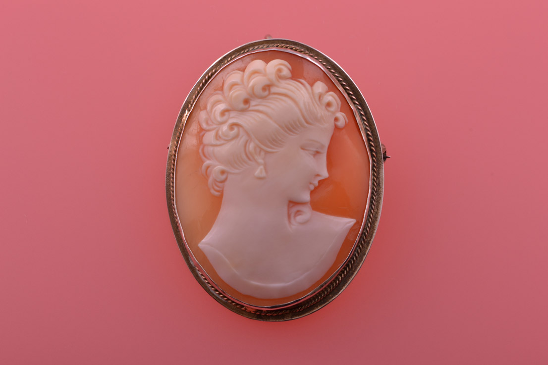 Silver Gilt And Shell Vintage Cameo Brooch