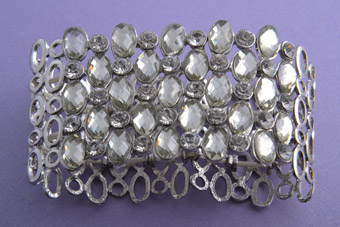 Modern Bracelet With Paste Stones