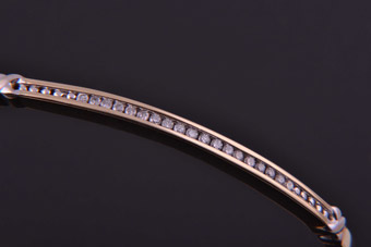 9ct Gold Modern Bangle