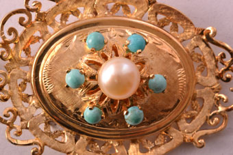 Gold Brooch/Pendant 