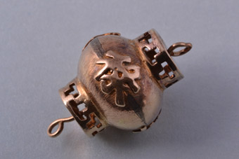 Gold Vintage Charm
