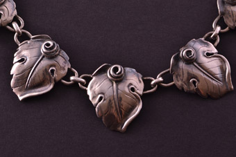 Silver Retro Necklace