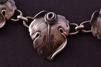 Silver Retro Necklace