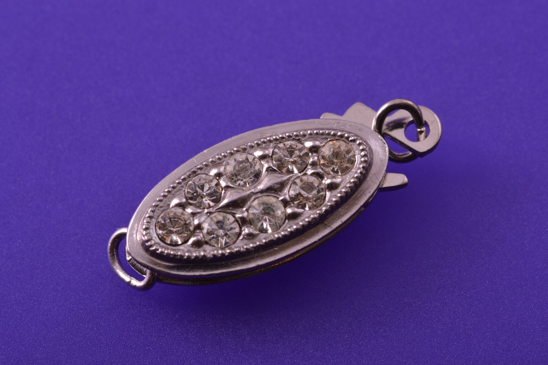 Silver Vintage Clasp With Diamanté