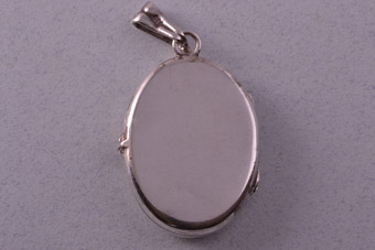 Vintage Opening Locket