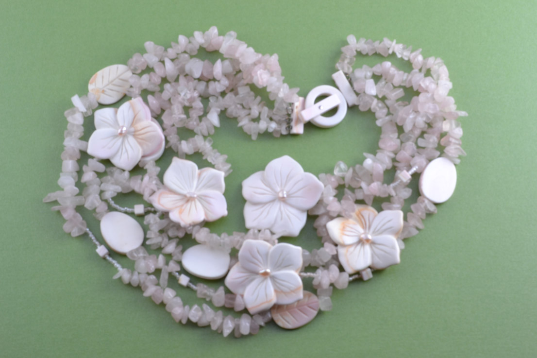 Shell Modern Floral Necklace With Rose Quartz