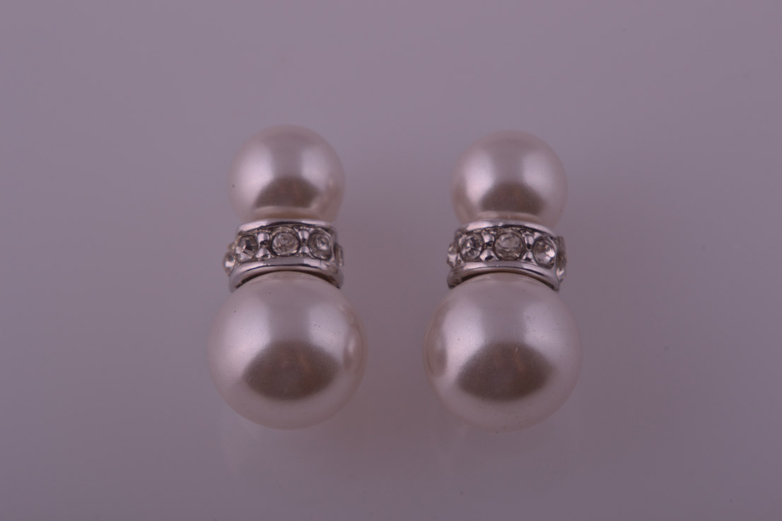 Stud Earrings With Faux Pearls And White Paste