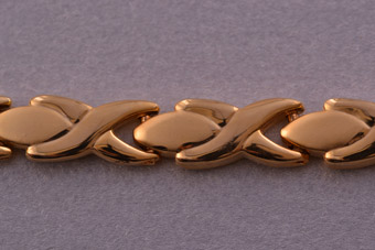 Gilt Modern Bracelet
