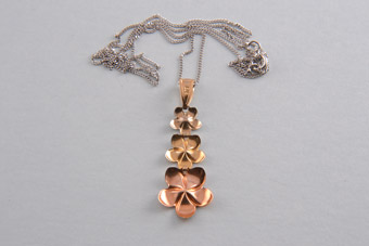 9ct Gold Modern Pendant 