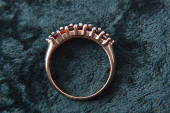 9ct Gold Modern Ring