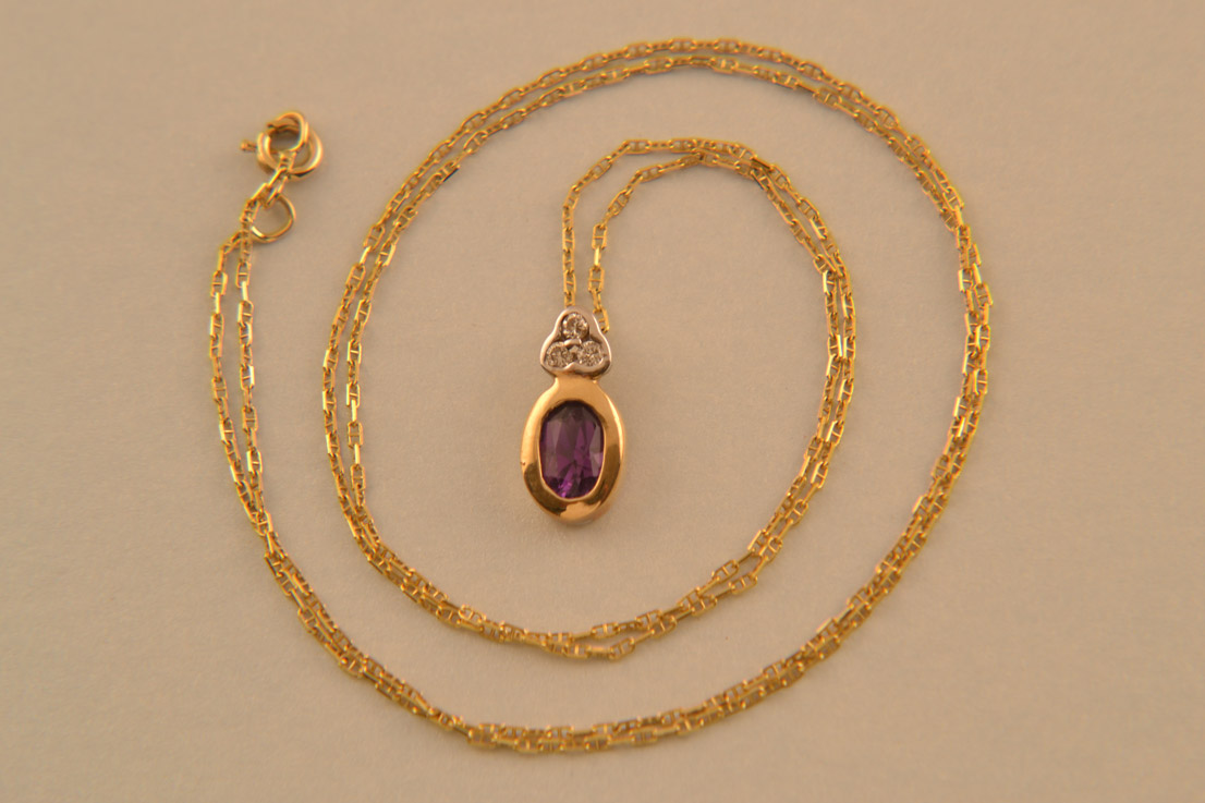 Modern Gold Pendant With Amethyst And Diamonds