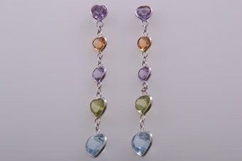 18ct Gold Stud Earrings