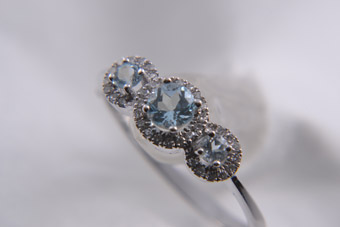 9ct Gold Modern Ring