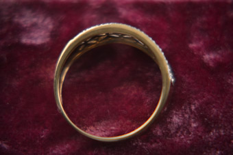 9ct Gold Modern Ring