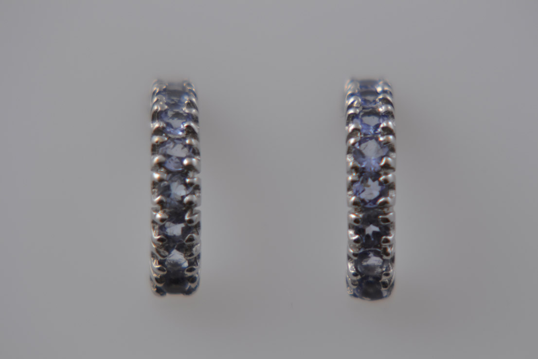 White Gold Modern Stud Earrings With Tanzanite