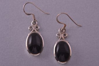 Silver Modern Hook Earrings With Onyx