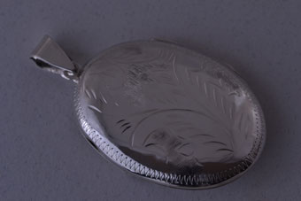 Silver Modern Locket