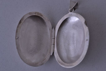 Silver Modern Locket